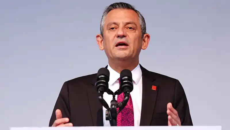 Özel’den Komutanların Dava Kararına Çağrı: Adaletin Yanında Olmalıyız