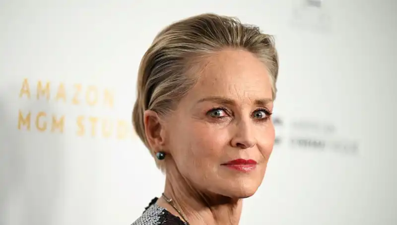 Sharon Stone, Anne Acısını Sosyal Medyada Duyurdu: Hayranlarından Destek Bekliyor