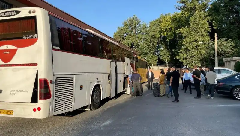 Şiraz’da Otobüs Devrildi: 21 Kişinin Hayatını Kaybetmesi Hüzün Yarattı