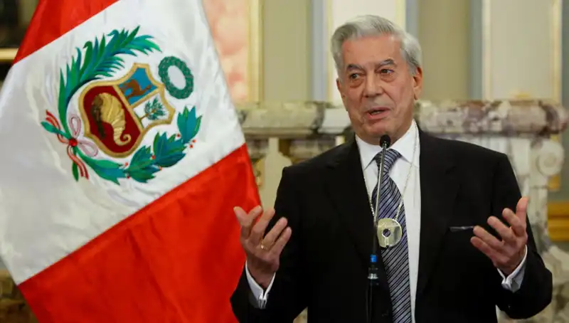 Ünlü Yazar Mario Vargas Llosa Son Nefesini Verdi: Edebiyat Dünyasında Bir Kayıp