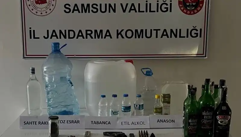 Samsun'da Büyük Sahte İçki Operasyonu: 300 Litre Ele Geçirildi!