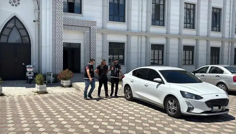 Kocaeli'de Şok Eden Cinayet: Katil Zanlısı Yakalandı ve Tutuklandı