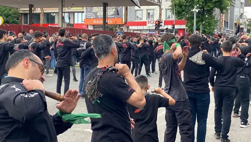 Kars’ta Kerbela Anması: Alevi ve Sünni Müslümanlar Bir Araya Geldi