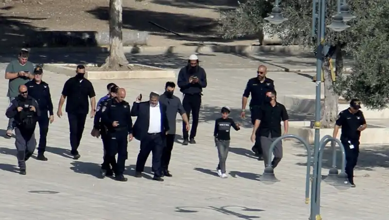 Mescid-i Aksa'ya Yeni Bir Baskın: İsrailli Bakanın Provokatif Ziyareti