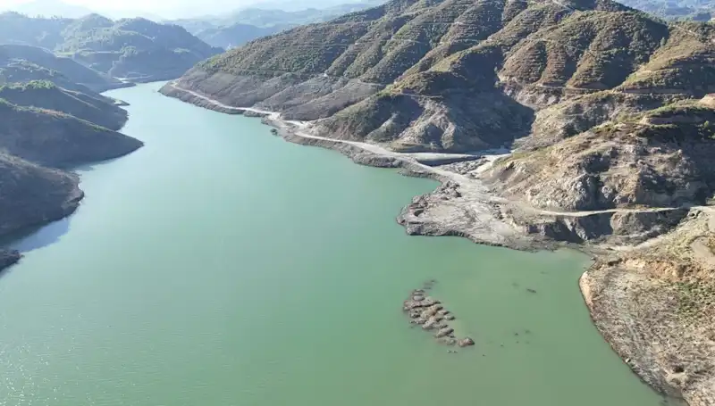 Uzun Süren Kuraklık: Bir Baraj Daha Kuruma Noktasına Geldi