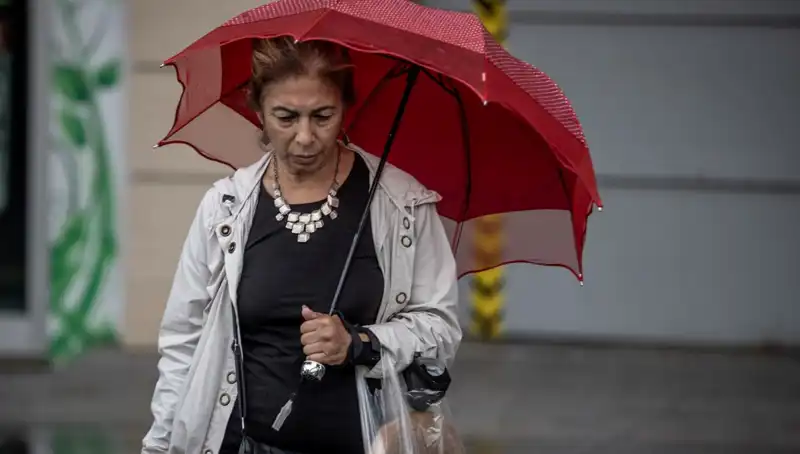 Meteorolojik Alarm: Ülke Genelinde Fırtına Bekleniyor, Hazır Olun!
