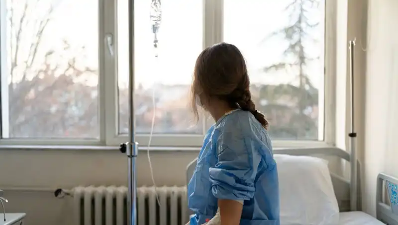 35 Yaşındaki Kadından Tüyler Ürpertici Açıklama: Kanserin Sebebi "Sessiz Bir Katil"