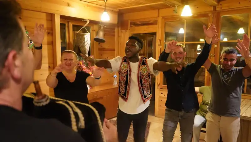 Gana'dan Rizeli'ye Uzanan Destan: Tıp Fakültesi Mezuniyeti!
