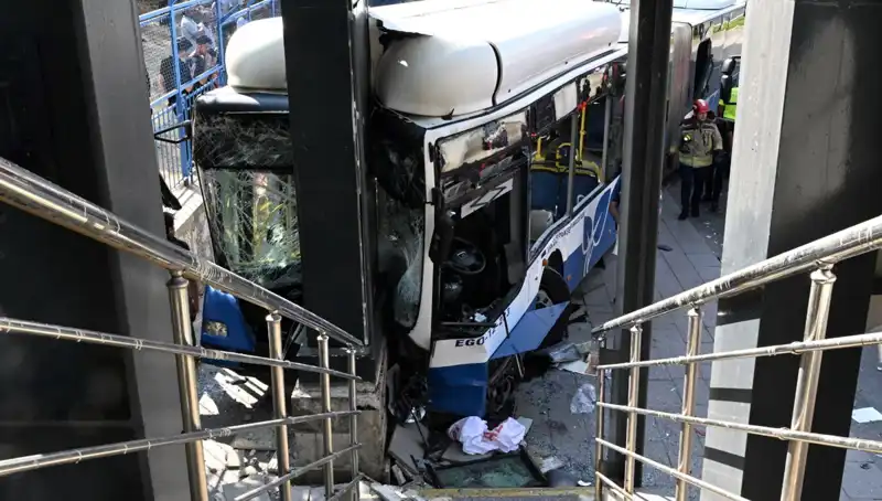 Ankara’da Belediye Otobüsü Dehşet Saçtı: 27 Yaralı, Biri Ağır