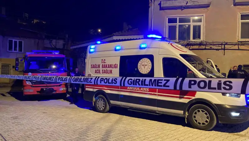 Yaşlı Adamın Evinde Yanmış Halde Bulunması Şok Etti