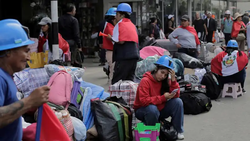 Peru'da Madenciler Sokakları Terketmiyor: Protestolar Büyüyor