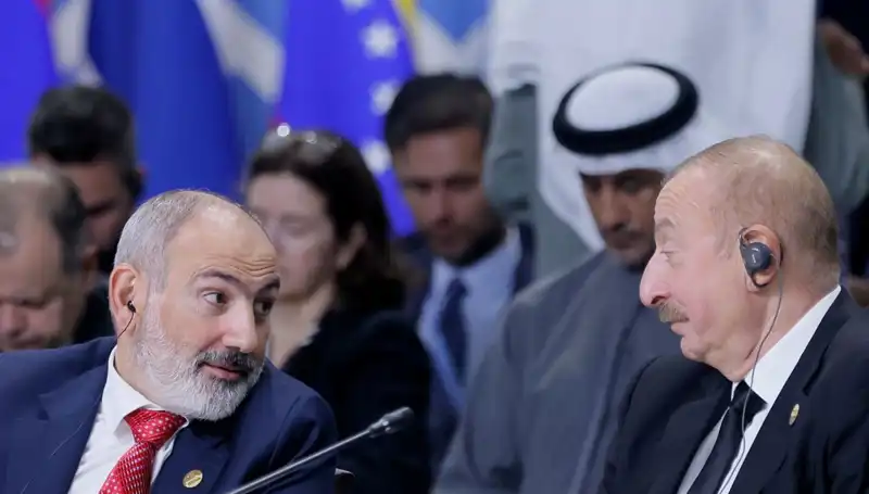 Azerbaycan ve Ermenistan Liderleri Barış Masasında Buluşuyor