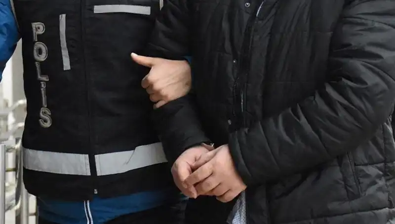 Edirne’de FETÖ Operasyonu: İki Şüpheli Yakalandı, Sırları Ortaya Çıkacak mı?