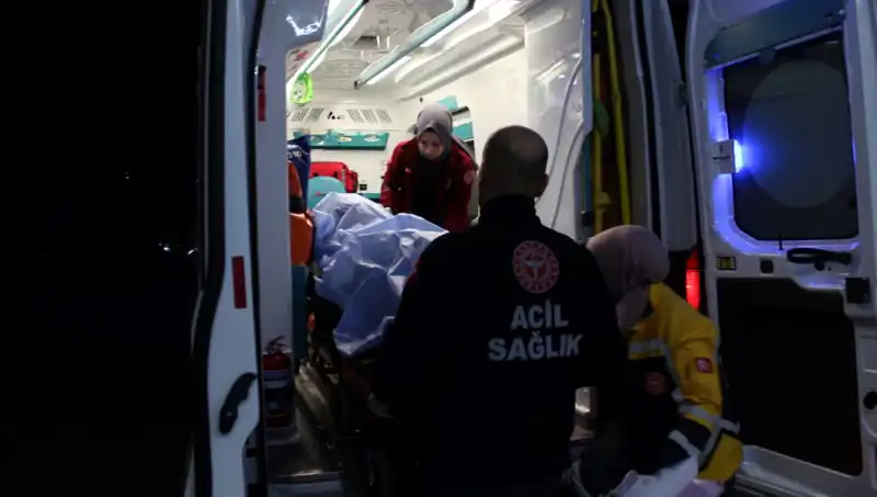 Küfürleşme Kavgası: Bir Anlık Tansiyon Kanlı Bir İtişmeye Dönüştü
