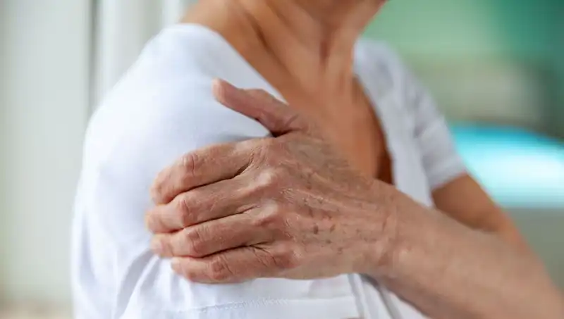 Akciğer Kanserinin Sessiz İşareti: Göz Ardı Edilmemesi Gereken Belirtiler