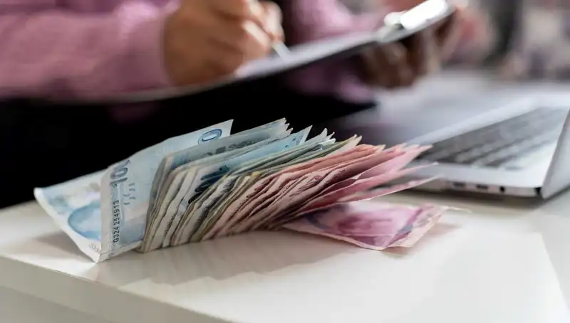 Temmuz Zammı Beklentileri: Memur ve Emekliler İçin 2023 Enflasyon Farkı Ne Olacak?
