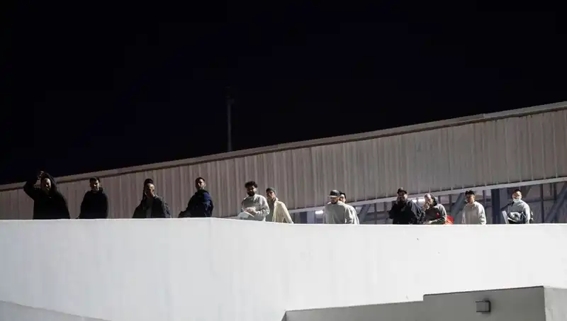 Düzensiz Göçmenlerin Peşinde: İki İlde Yakalananlar Şaşırttı