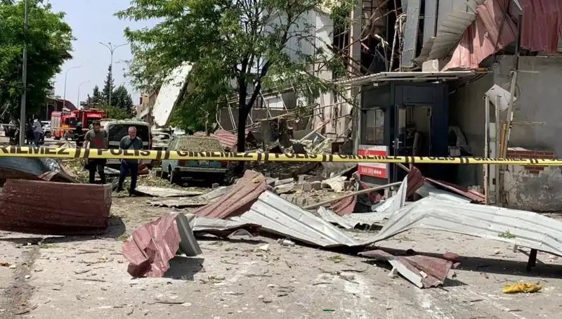 Gaziantep'te Fabrika Patlaması: Olayın Ardındaki Korkunç Detaylar