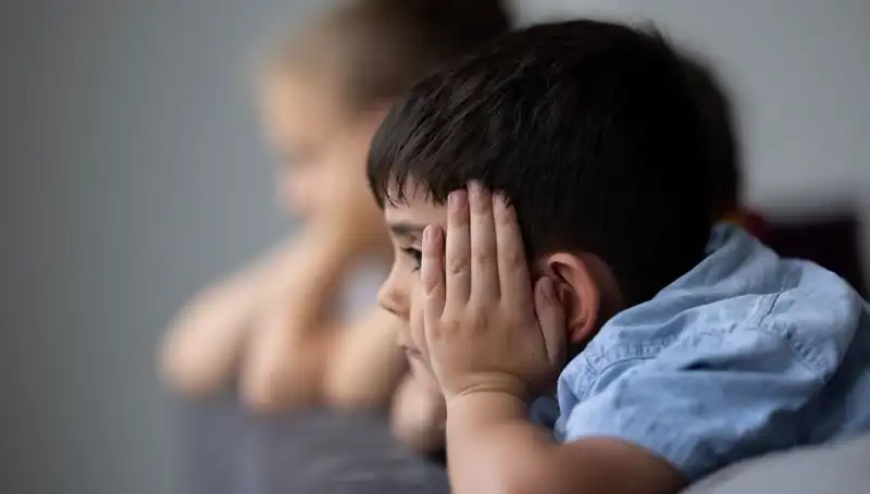 Otizm Erkeklerde Neden Daha Yaygın? Endişe Veren Bulgular Açıklanıyor