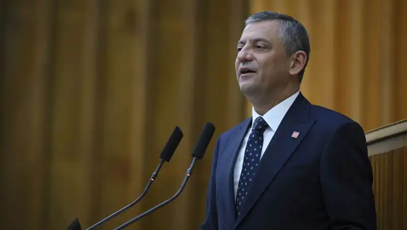 Özel’den CHP Kurultay Davasına Sert Tepki: Partideki Fırtına Büyüyor