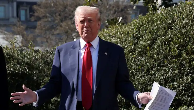 Trump'ın Yeni Seyahat Yasakları: Hangi Ülkeler Listede?
