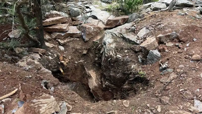 Eski Vali ile Emekli Albay Define Ararken Nasıl Yakalandı?