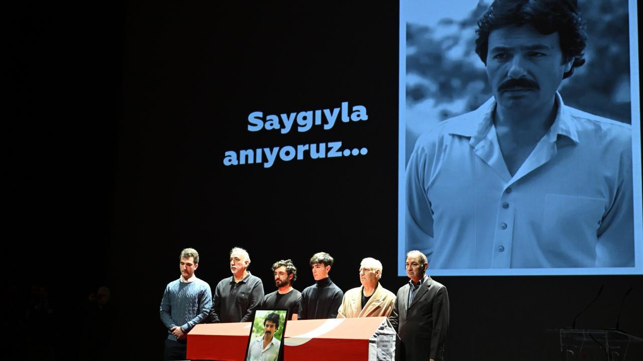 Ferdi Tayfur'a Unutulmaz Bir Veda