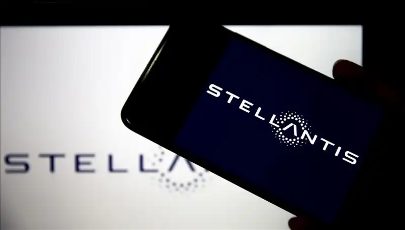 Stellantis'ten Kayıplar: Fabrika Kapanma Tehlikesi ile Yüz Yüze