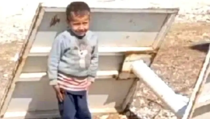 Sulama Kanalına Düşen Çocuk Hayatını Kaybetti: Aile Ve Mahalle Sarsıldı