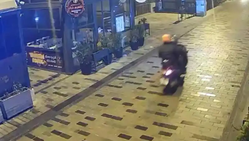 Gece Kulübünde Haraç İddiası: Torpil ve Silah Sesleri Ardı Ardına Geldi!
