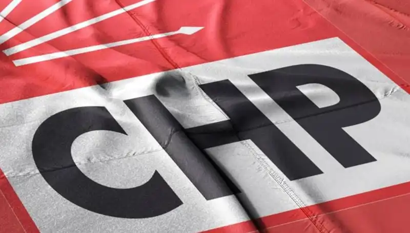 Bayrampaşa'da Şok Gelişme: CHP'li Murat Salman Partisinden İstifa Etti