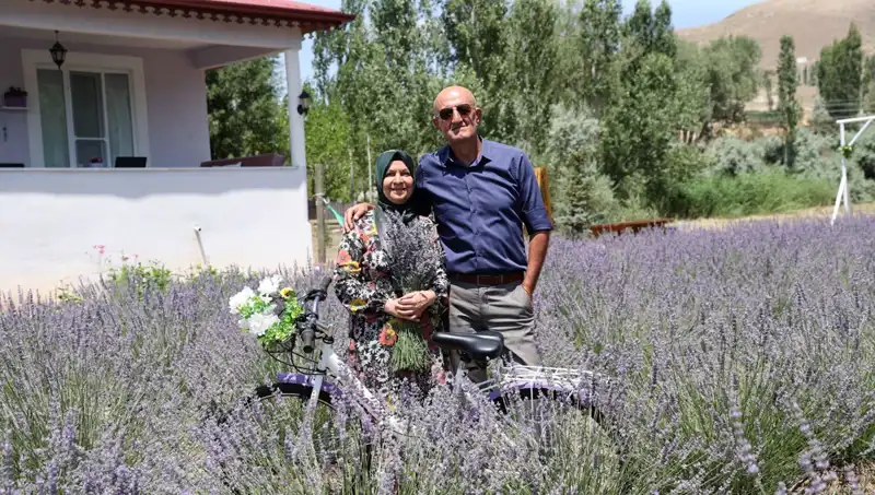 Astım Hastası Eşine Destek Olmak İçin Yeni Bir Hayat Kurdu
