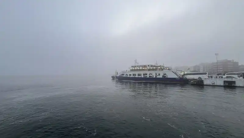 Yoğun Sis Nedeniyle Çanakkale Boğazı Transit Geçişlere Kapatıldı!