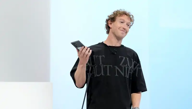 Zuckerberg'in Gizli Yapay Zeka İnisiyatifi: 100 Milyon Dolarlık Beyin Avı Hedefi