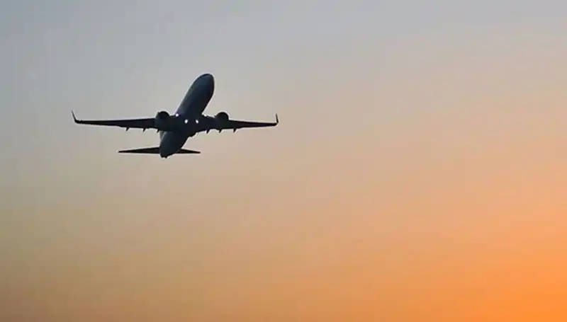 Türk Hava Yolları ve Pegasus'un İstanbul'a Dönüş Keyfi