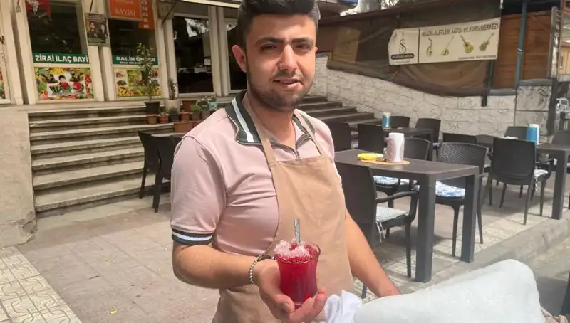 Haziran Sıcaklarında Dağların Zirvesindeki Karın Ferahlatıcı Etkisi