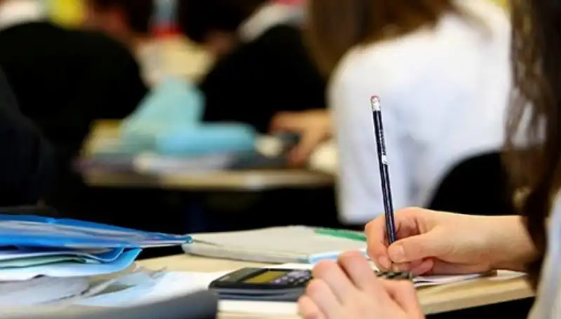 Üniversite Kontenjanlarında Düşüş: Eğitim Sistemi Nasıl Etkileniyor?