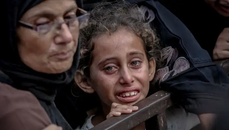 Gazze'de Açlık Krizi: İsrail Askerlerinin Şok Edici Eylemi