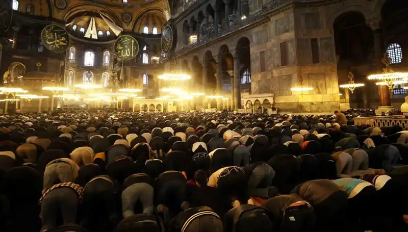 Ramazan Bayramı 2025: Beklenen Tarih ve Kutlama Rutinleri