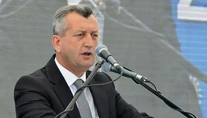 Eski Menemen Belediye Başkanı Tahir Şahin Hayatını Kaybetti: Siyaset Dünyasında Duygusal Bir Kaybın Ardından