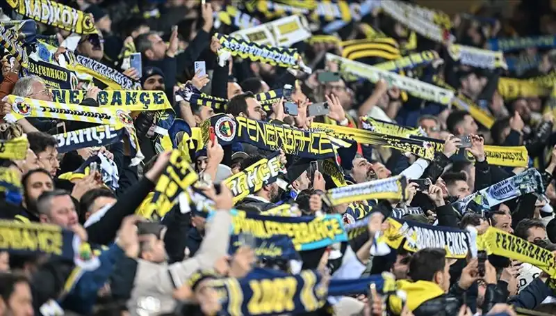 Fenerbahçe'de Kombine Fiyatları Açıklandı: Taraftar Beklentisini Karşıladı mı?