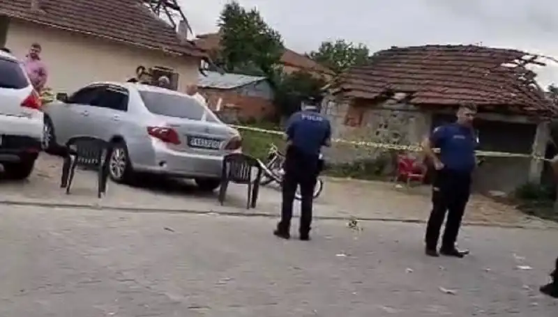 Tuvaletteki Korkunç Olay: Öldürdü, Sonra Kaçmaya Çalıştı!