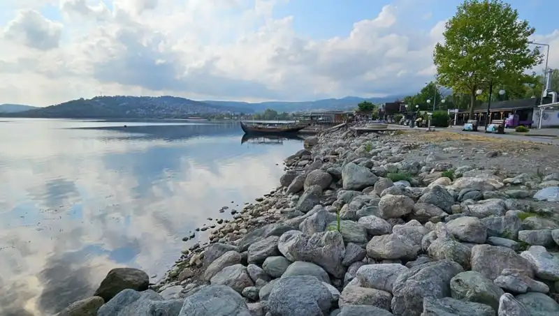 Sapanca Gölü'nde Su Seviyesi Düşüyor: Çevresel Etkiler ve Gelecek Senaryoları