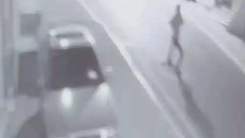 Sokak Ortasında Dehşet: El Yapımı Patlayıcı Patlatıldı