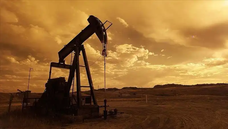 Orta Doğu'da Sıcak Gecenin Ardındaki Gizem: Petrol Fiyatları Neden Yükseliyor?
