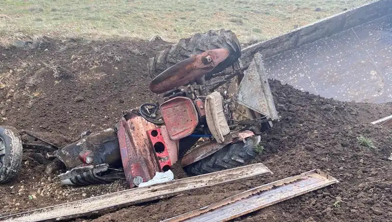 Kayseri'de Traktör Kontrolden Çıktı, Şarampole Yuvarlandı: Korkutan Kaza