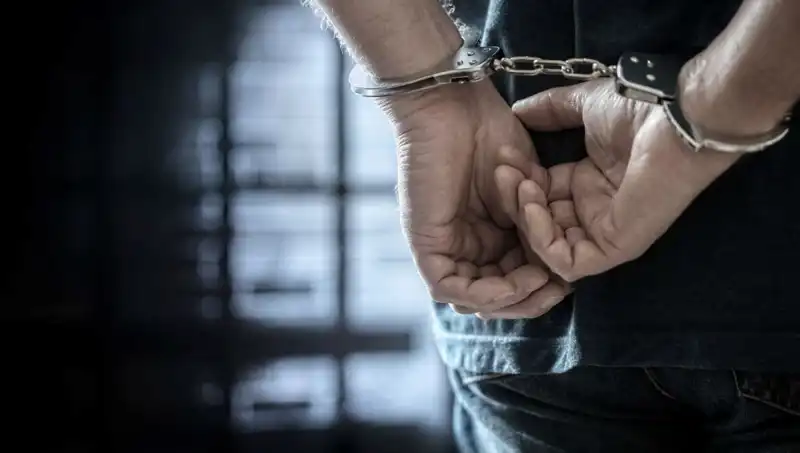 Bıçakla İşlenen Cinayet: Müebbet Hapis Cezası Kararı Açıklandı