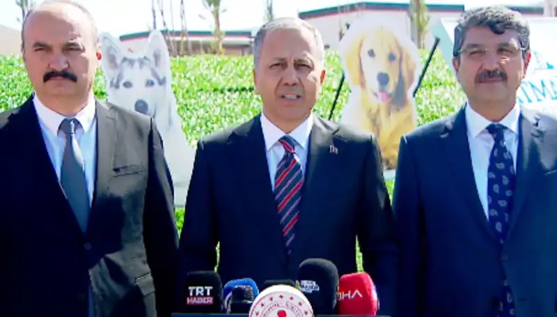 Sokak Köpekleri Tartışmasında İçişleri Bakanlığı’ndan 81 ile Müfettiş Gönderildi