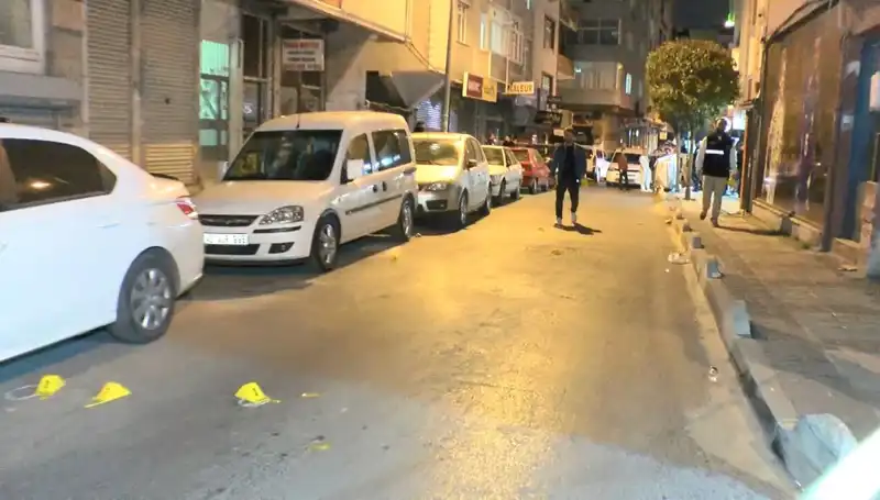 İstanbul’da Motosikletli Silahlı Saldırı: Hayatını Kaybeden ve Yaralanan Vahim Olay!