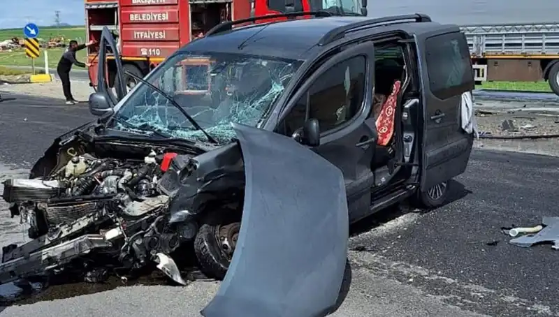 Ankara Yolunda Kaza: Üç Kişi Yaralandı, Detaylar Ortaya Çıktı